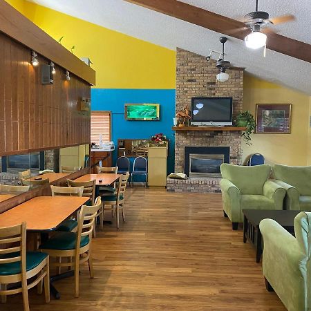 America'S Stay Inn Stewartville Εξωτερικό φωτογραφία