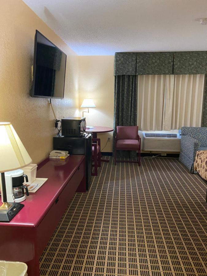 America'S Stay Inn Stewartville Εξωτερικό φωτογραφία