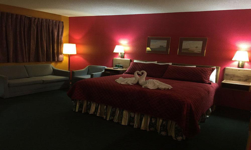 America'S Stay Inn Stewartville Εξωτερικό φωτογραφία