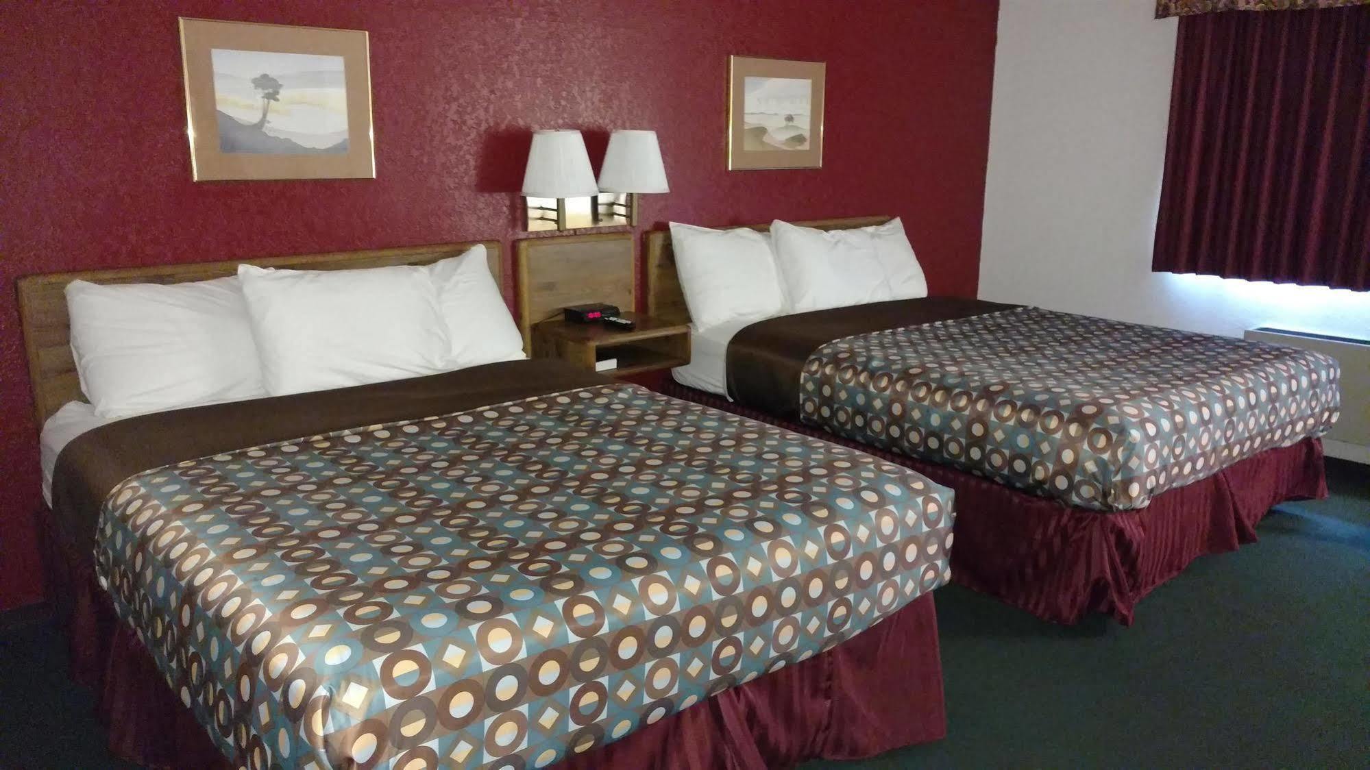 America'S Stay Inn Stewartville Εξωτερικό φωτογραφία